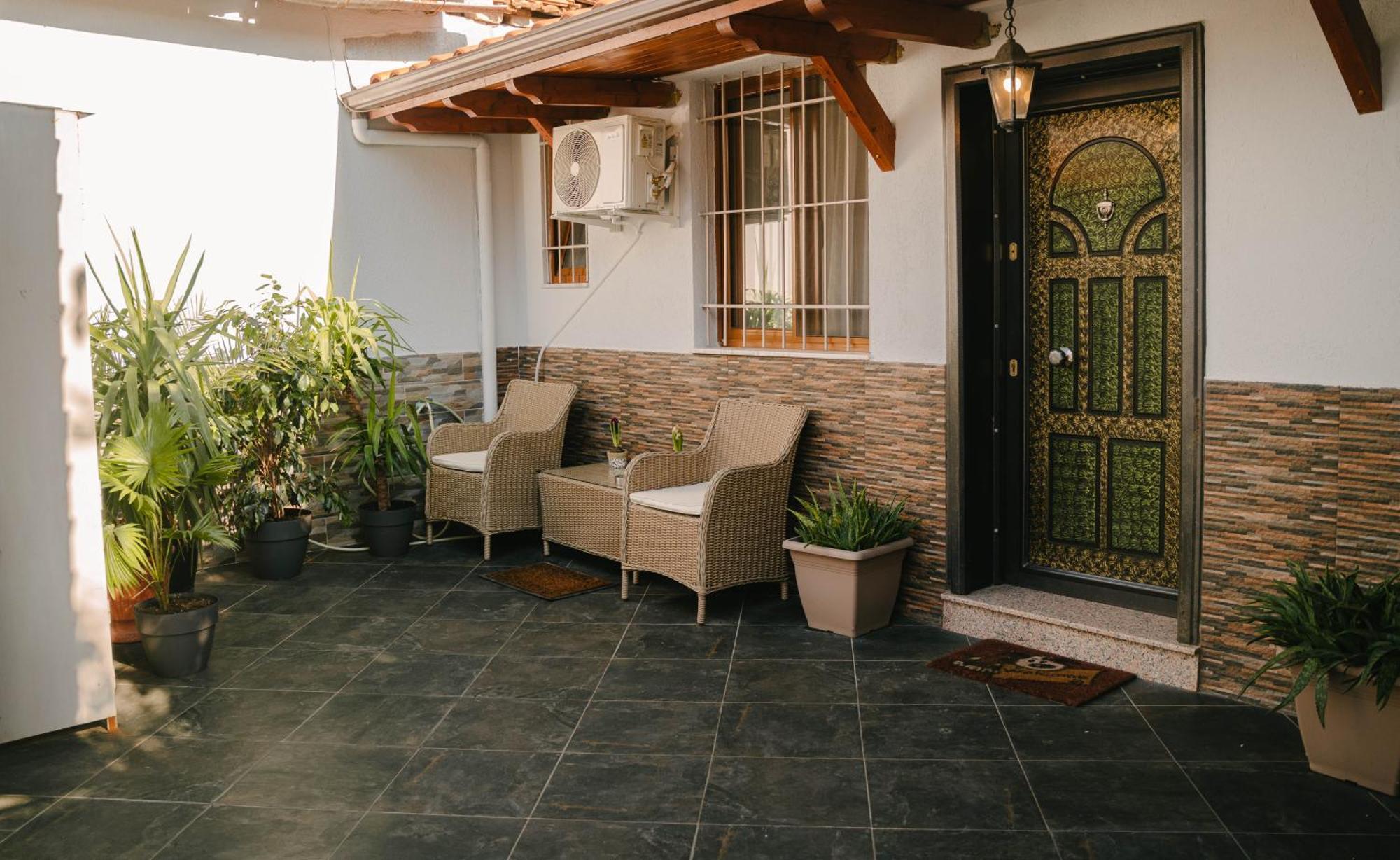 Peaceful Villa In New Bazaar ติรานา ภายนอก รูปภาพ